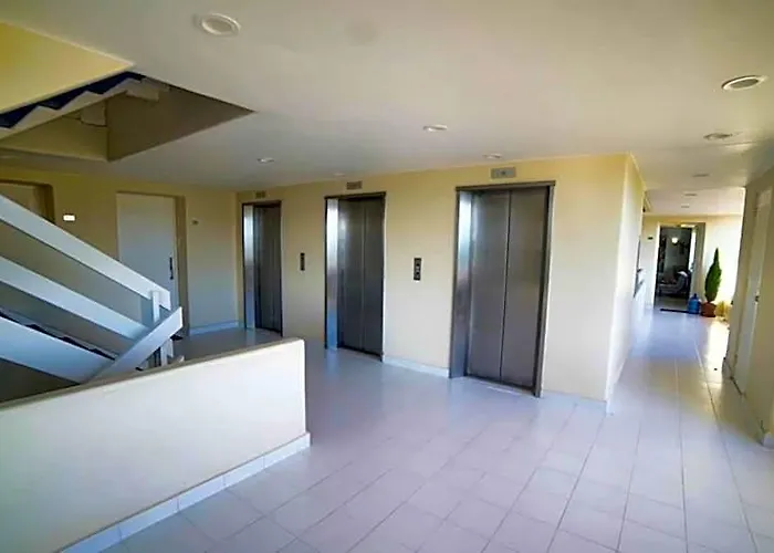 Hotel Elegant Beachfront In Monarca Ixtapa Zihuatanejo
